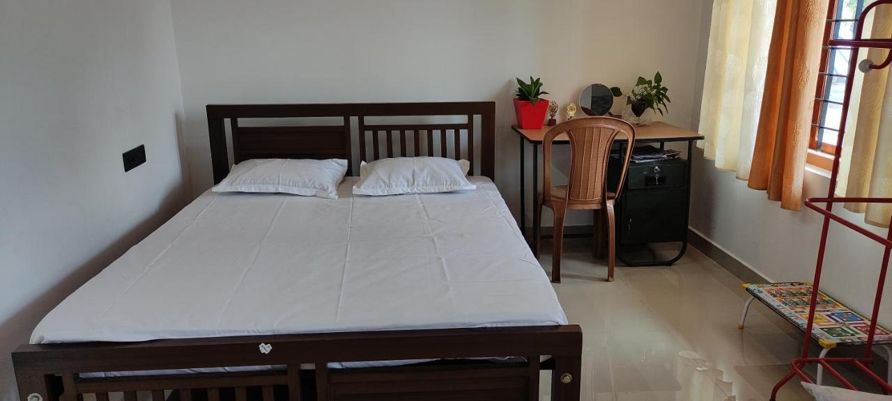 Soly'S Villa Homestay Munnar Extérieur photo