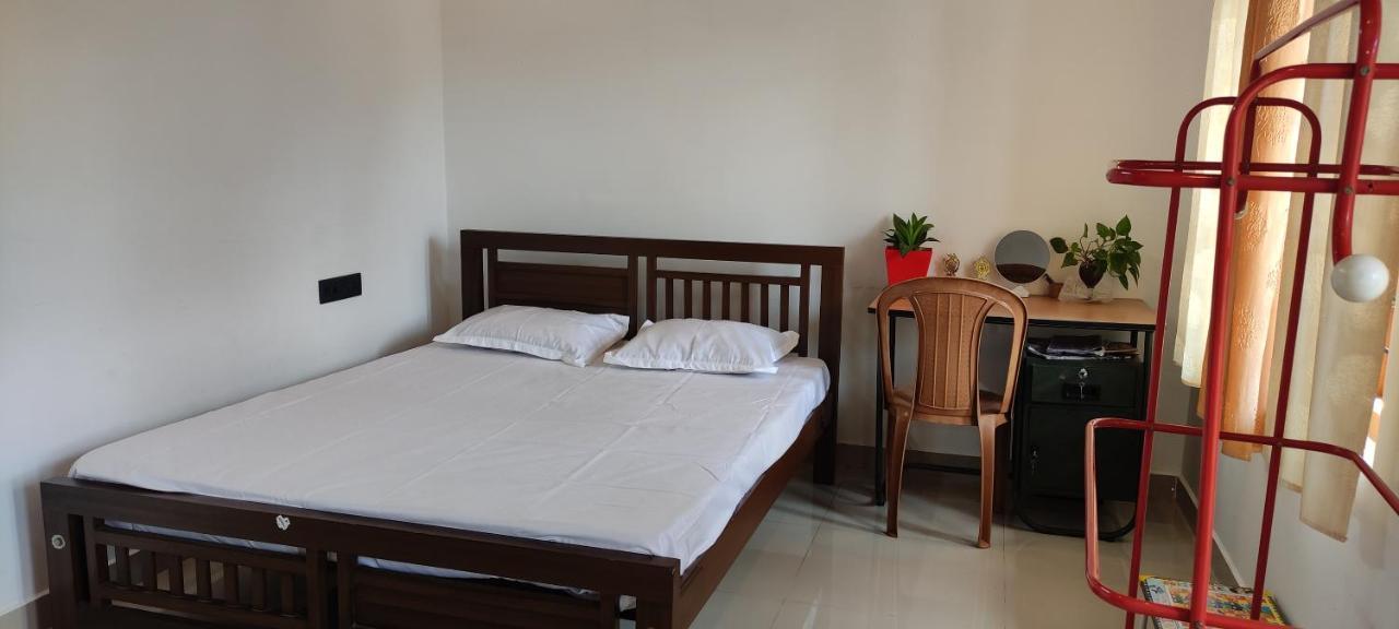 Soly'S Villa Homestay Munnar Extérieur photo
